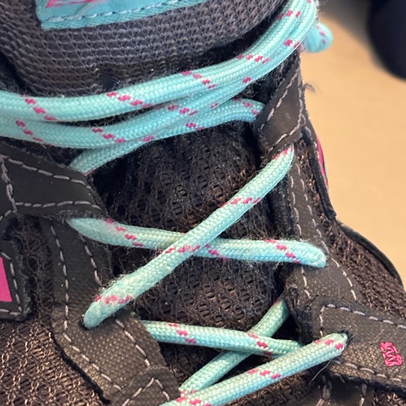 New Balance trail sneakers 9.5 very good condition - Picture 7 of 13